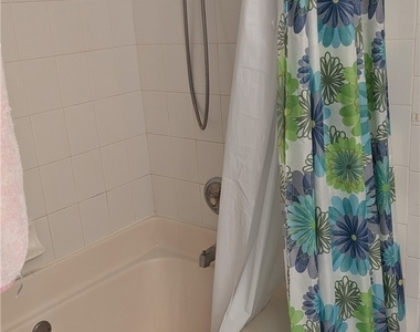 3810 24th Avenue Ne - Photo Thumbnail 14