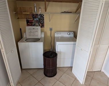 3810 24th Avenue Ne - Photo Thumbnail 26