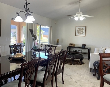 2721 Nw 4th Street - Photo Thumbnail 6
