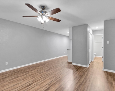 1840 Richmond Avenue - Photo Thumbnail 3