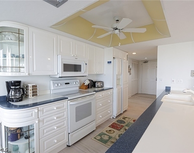11116 Gulf Shore Drive - Photo Thumbnail 4