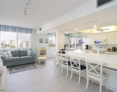 11116 Gulf Shore Drive - Photo Thumbnail 5