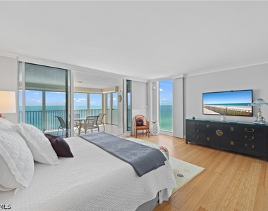 10691 Gulf Shore Drive - Photo Thumbnail 19