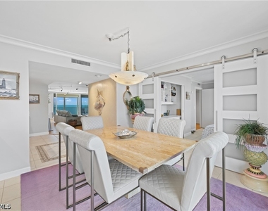 10691 Gulf Shore Drive - Photo Thumbnail 11