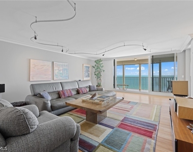 10691 Gulf Shore Drive - Photo Thumbnail 5
