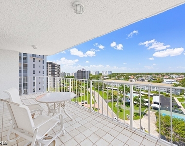 10691 Gulf Shore Drive - Photo Thumbnail 18