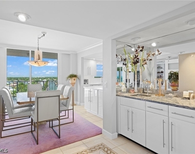 10691 Gulf Shore Drive - Photo Thumbnail 9