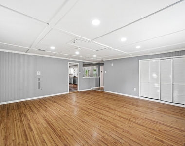 3602 W Sweet Gum Drive - Photo Thumbnail 1