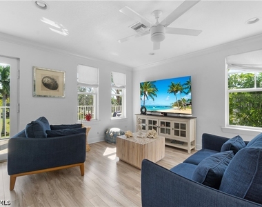 719 Park Avenue - Photo Thumbnail 13