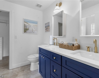 719 Park Avenue - Photo Thumbnail 21