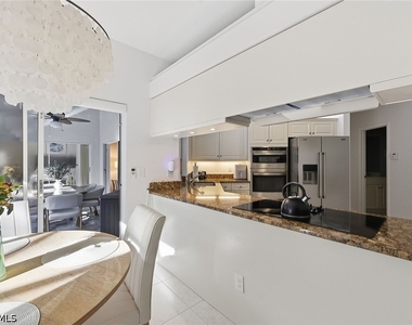 816 Turkey Oak Lane - Photo Thumbnail 24