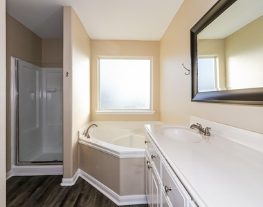 4606 Canadian River Court - Photo Thumbnail 12