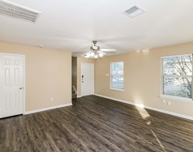 4606 Canadian River Court - Photo Thumbnail 2