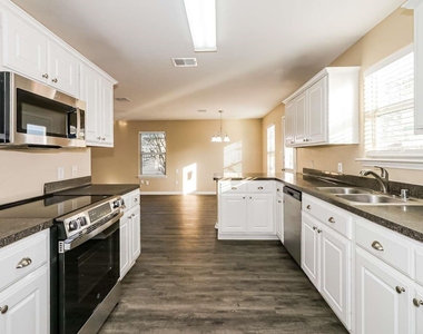 4606 Canadian River Court - Photo Thumbnail 5