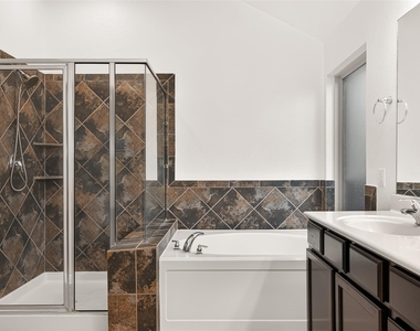 4907 Harper River Court - Photo Thumbnail 26