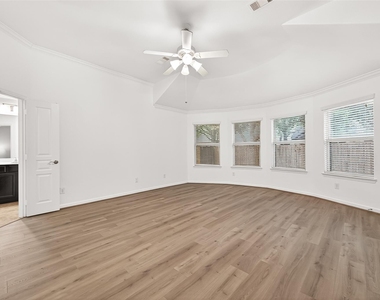 4907 Harper River Court - Photo Thumbnail 21