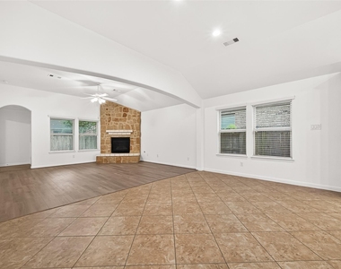 4907 Harper River Court - Photo Thumbnail 18