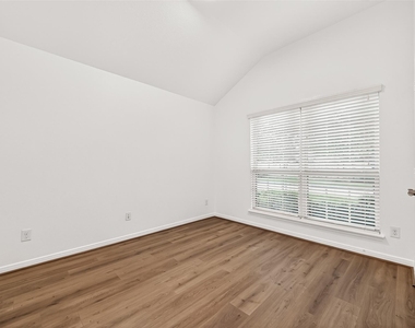 4907 Harper River Court - Photo Thumbnail 28