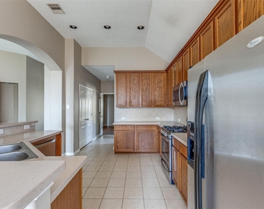 24915 Garnet Shadow Lane - Photo Thumbnail 19