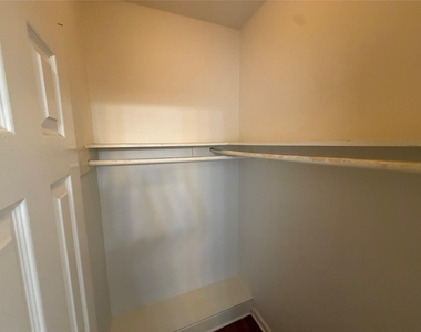 4516 White Rock Street - Photo Thumbnail 11