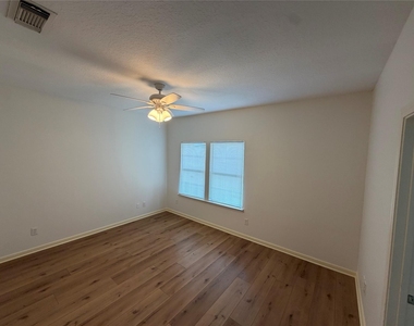 4516 White Rock Street - Photo Thumbnail 9