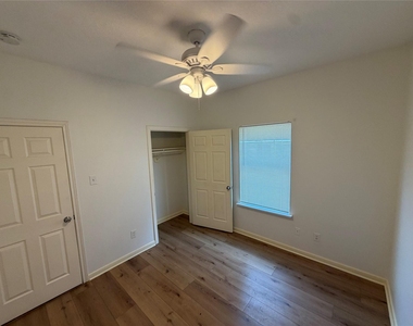 4516 White Rock Street - Photo Thumbnail 17