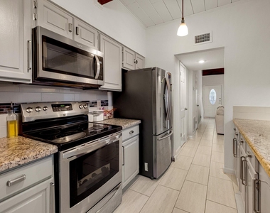 5304 Brownway Street - Photo Thumbnail 15