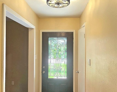 22 W Broken Oak Court - Photo Thumbnail 1