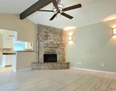 22 W Broken Oak Court - Photo Thumbnail 12