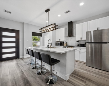 3614 Jipsie Lane - Photo Thumbnail 1