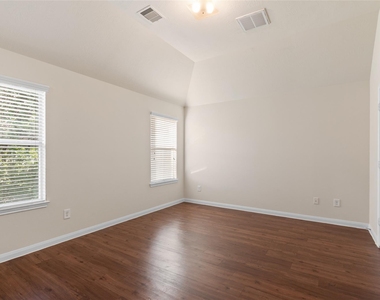 15606 Kiplands Bend Drive - Photo Thumbnail 15