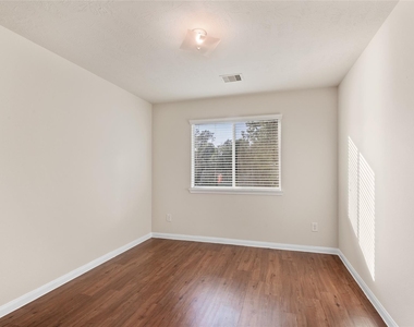 15606 Kiplands Bend Drive - Photo Thumbnail 13