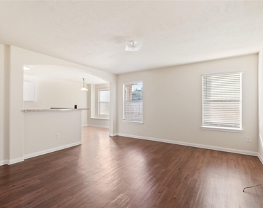 15606 Kiplands Bend Drive - Photo Thumbnail 2