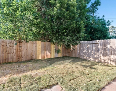 15606 Kiplands Bend Drive - Photo Thumbnail 18