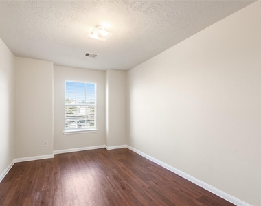 15606 Kiplands Bend Drive - Photo Thumbnail 11