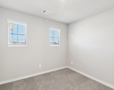 18075 Martin Pines Drive - Photo Thumbnail 22