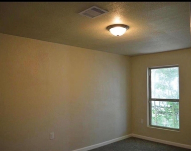 7318 Laredo Street - Photo Thumbnail 1