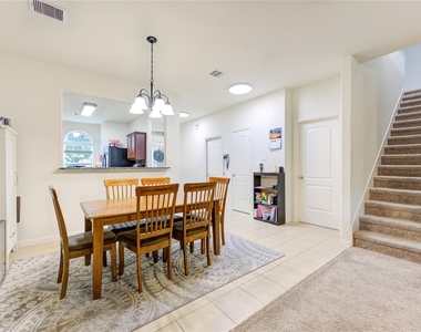 7546 Fettle Lane - Photo Thumbnail 14