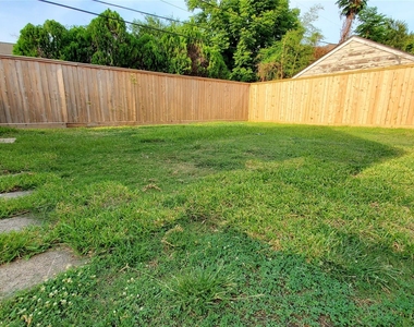 2018 Mcclendon Street - Photo Thumbnail 11