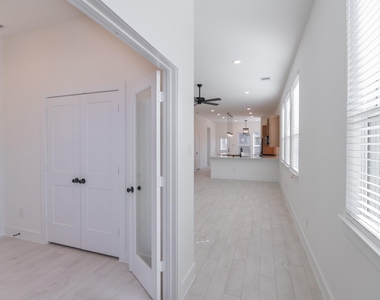 10472 Wild Rice Street - Photo Thumbnail 5