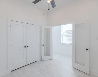 10472 Wild Rice Street - Photo Thumbnail 7