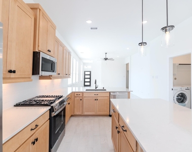 10472 Wild Rice Street - Photo Thumbnail 2