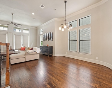 1629 Upland Lakes - Photo Thumbnail 8