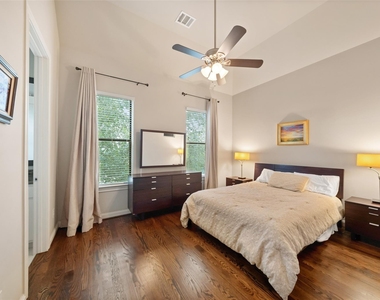 1629 Upland Lakes - Photo Thumbnail 14