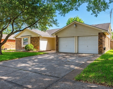 9742 Charmont Road - Photo Thumbnail 2