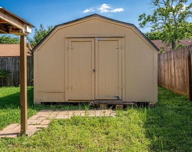 9742 Charmont Road - Photo Thumbnail 26