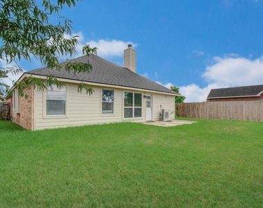18303 Brenwood Manor Drive - Photo Thumbnail 32