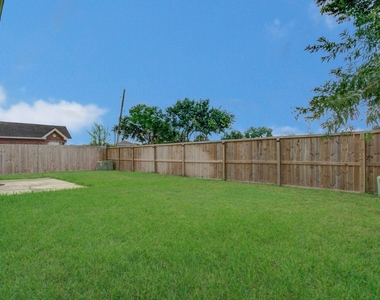 18303 Brenwood Manor Drive - Photo Thumbnail 33