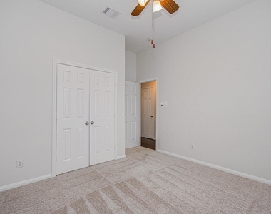 18303 Brenwood Manor Drive - Photo Thumbnail 27