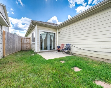 6162 Settlers Lake Circle E - Photo Thumbnail 19